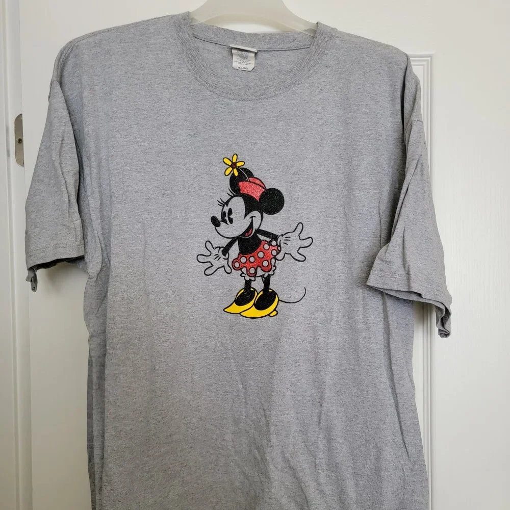 Disney Store Minnie Mouse T-shirt EUC 2XL - Picture 1 of 4